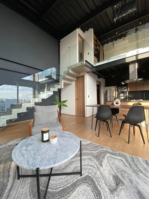Апартаменты Loft Doble Altura Americana Piso 5 @Serra Гвадалахара Мексика