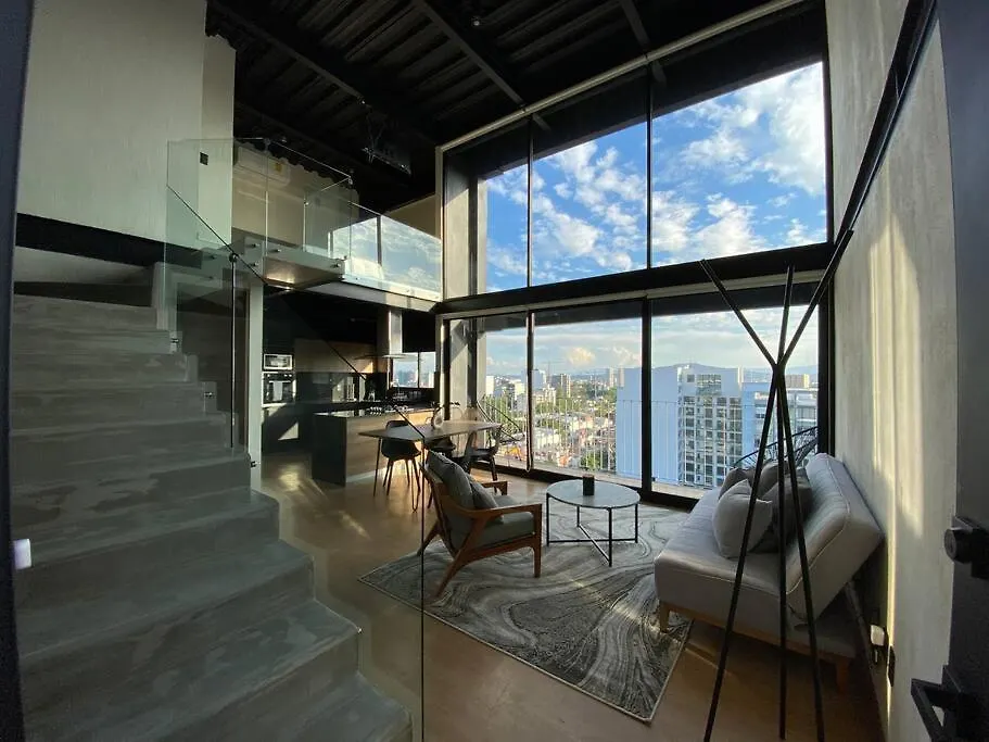 Loft Doble Altura Americana Piso 5 @Serra Гвадалахара